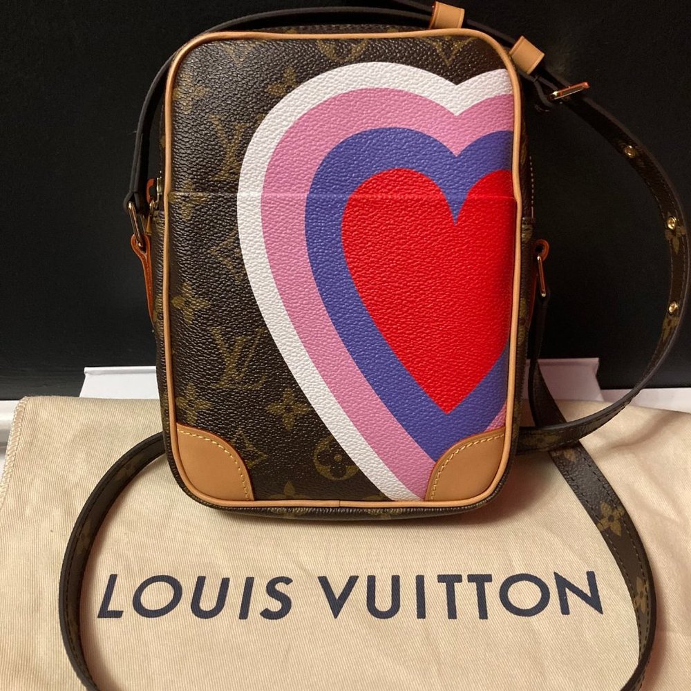 LOUIS VUITTON Game On Paname Crossbody Bag Set - Picture 6 of 8